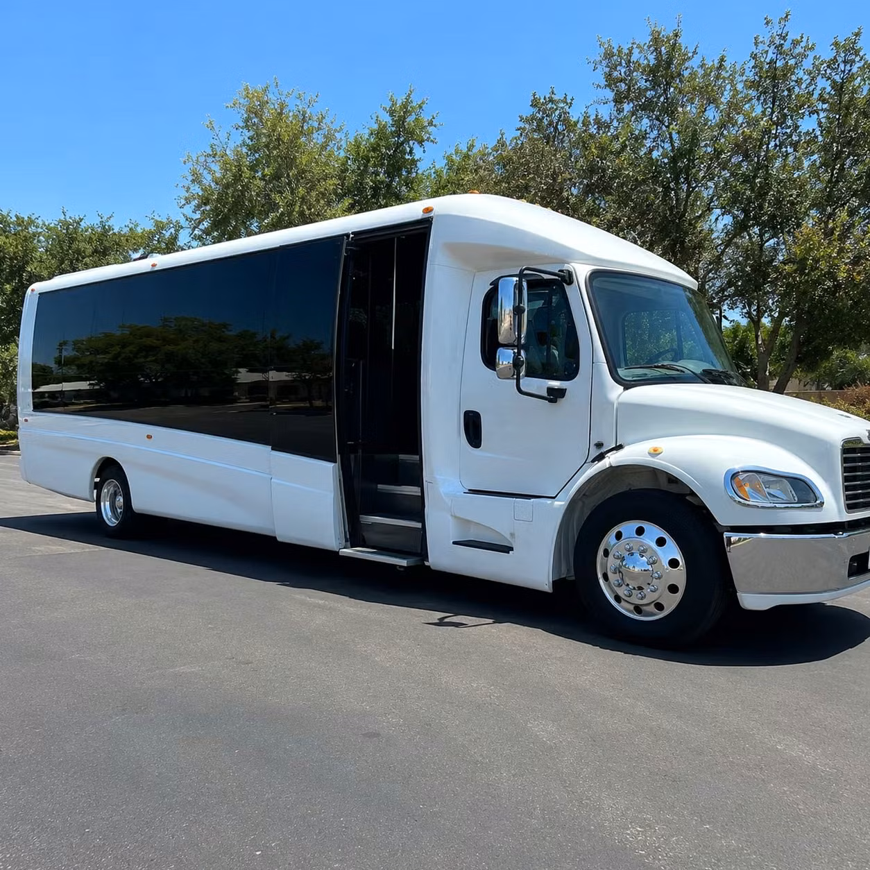18 passenger minibus