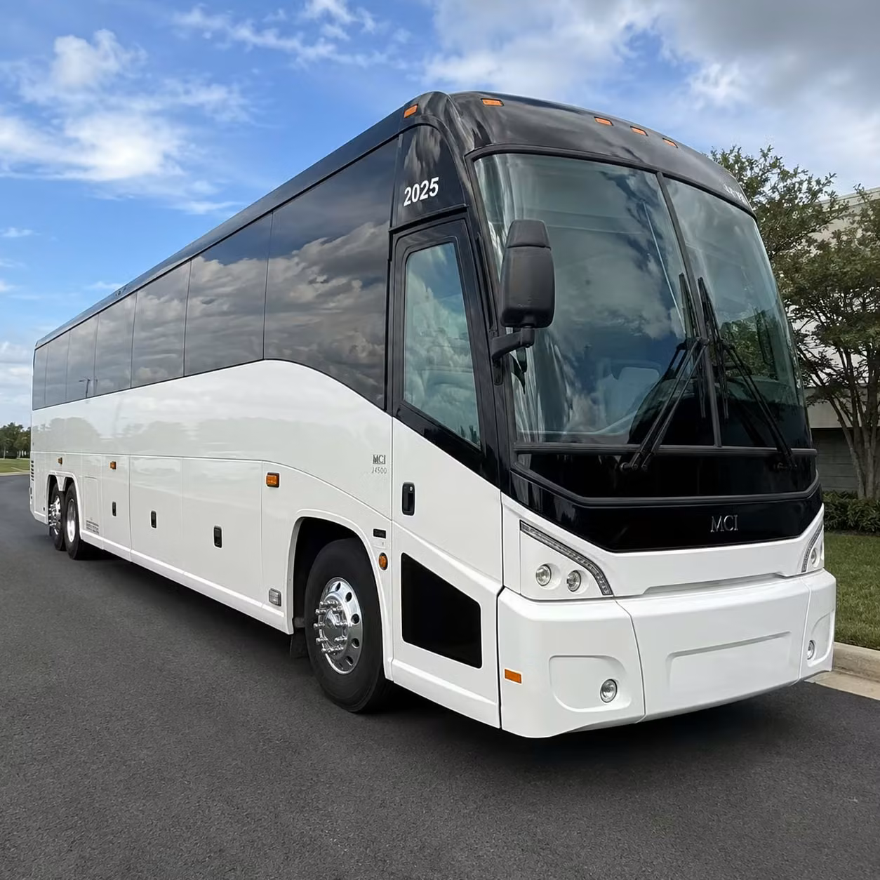 airport transfers and long distance corporate travel from boulder