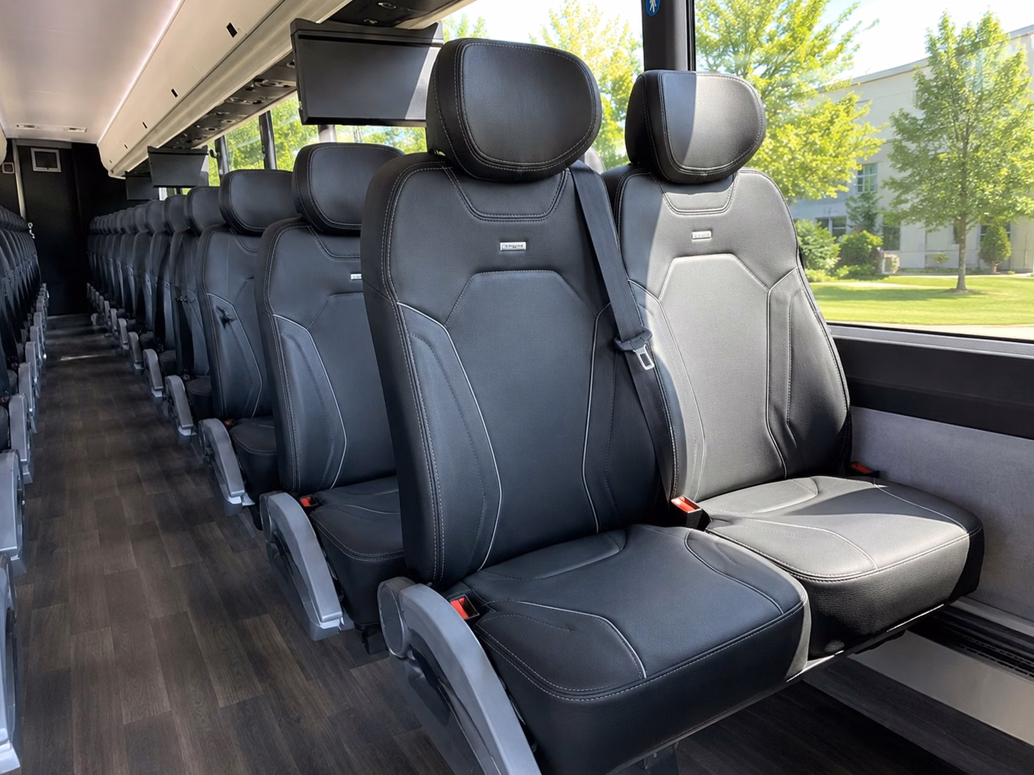 how where and when you re traveling affects your boulder bus rental rate